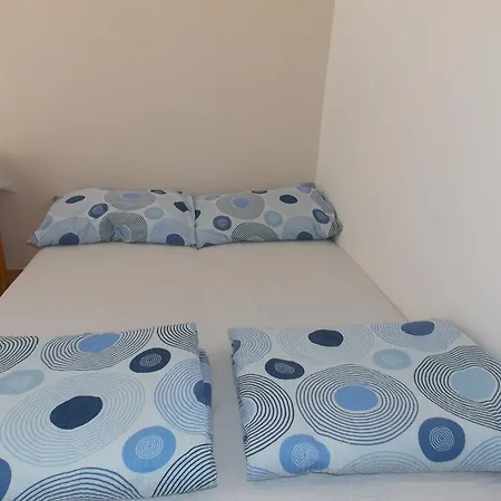 Klara Apartment Molunat